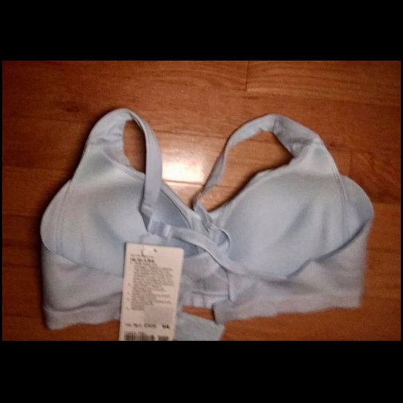 Brand New Lululemon Up For It Bra, Size 36C - Picture 5 of 6